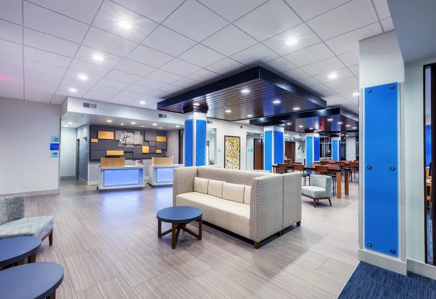 Holiday Inn Express & Suites Coffeyville by IHG hotel detail image 6