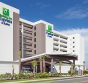 Holiday Inn Express & Suites Panama City Beach - Beachfront by IHG hotel detail image 3