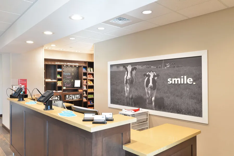 Hampton Inn & Suites Menomonie-UW Stout hotel detail image 6