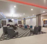 La Quinta Inn & Suites by Wyndham San Marcos Outlet Mall hotel detail image 3