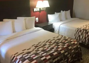 American Inn hotel thumbnail 6