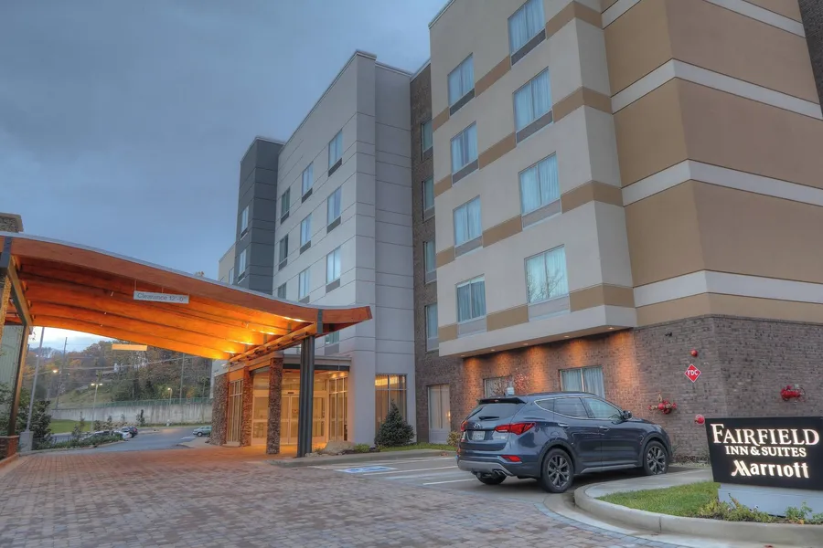 Fairfield Inn & Suites by Marriott Gatlinburg Downtown hotel detail image 2