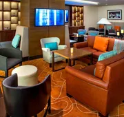 Newark Liberty International Airport Marriott hotel detail image 7