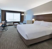 Holiday Inn Express & Suites Okemos - University Area by IHG hotel detail image 7