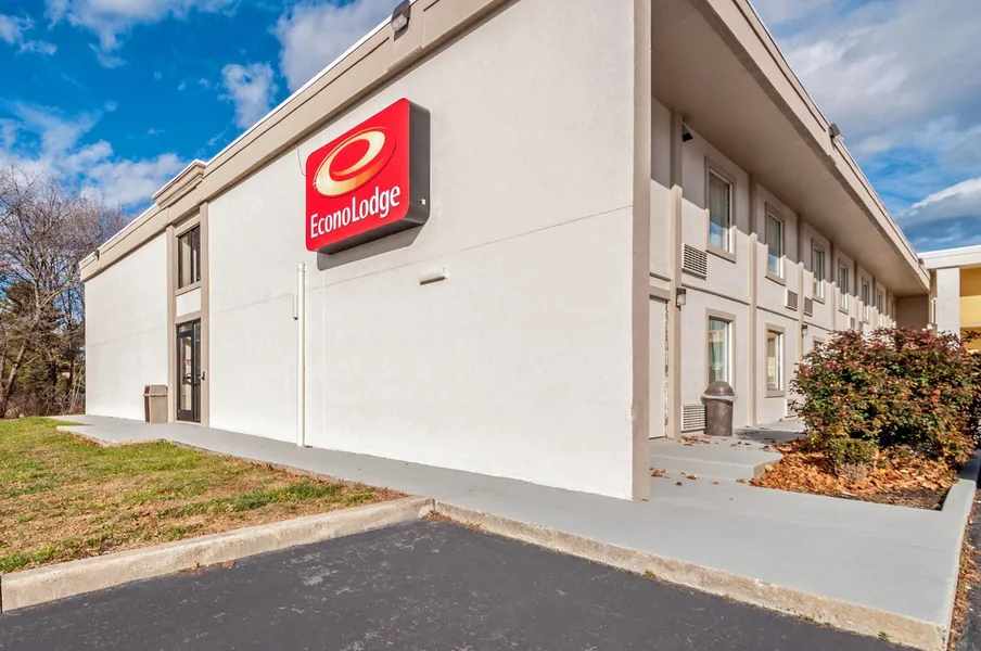Econo Lodge Hagerstown hotel detail image 2