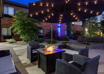 SureStay Hotel by Best Western New Buffalo hotel thumbnail 8