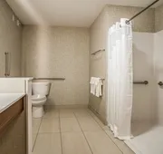 Holiday Inn Express and Suites-Platteville by IHG hotel detail image 7