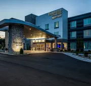 Fairfield Inn & Suites by Marriott St. Joseph Stevensville hotel detail image 4