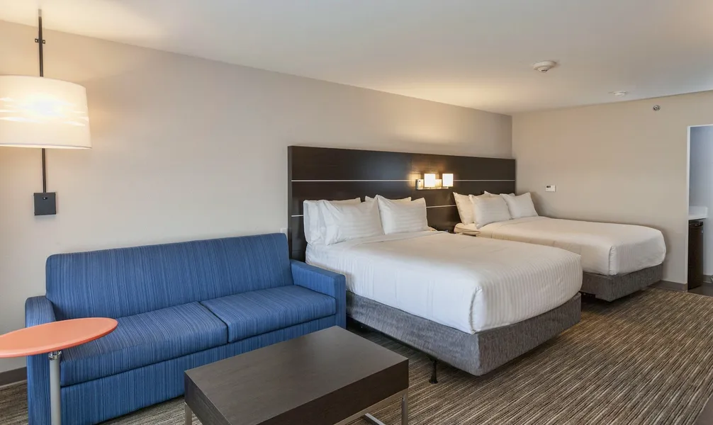 Holiday Inn Express & Suites Dodge City by IHG hotel detail image 6