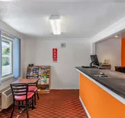 Econo Lodge Lee - Great Barrington hotel detail image 5