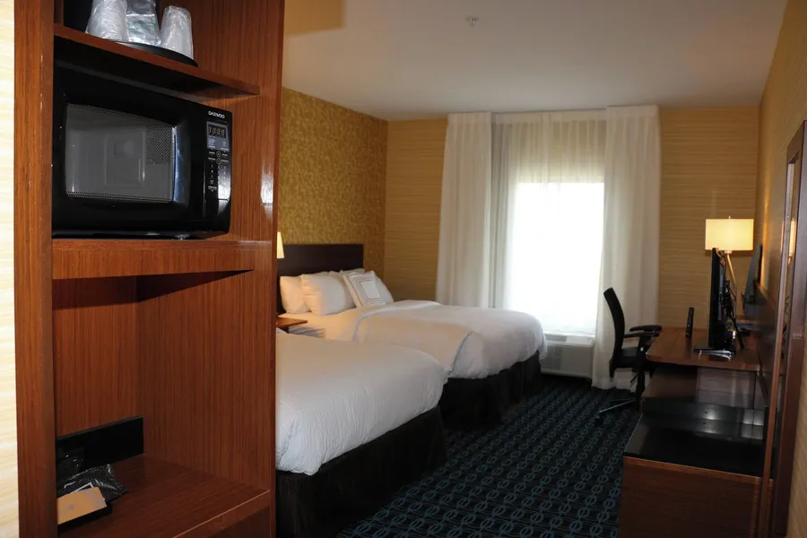 Fairfield Inn & Suites by Marriott Bowling Green hotel detail image 6