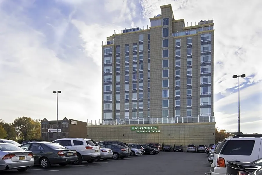 Wyndham Garden Fresh Meadows Flushing hotel detail image 2