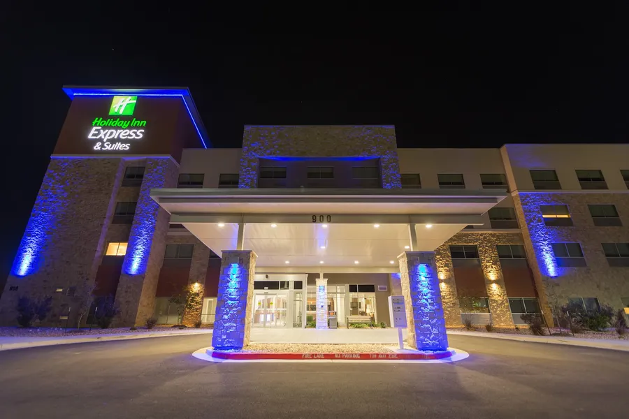 Holiday Inn Express and Suites San Marcos South by IHG hotel detail image 6