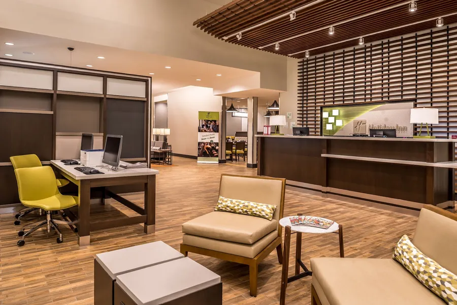 Holiday Inn Joplin by IHG hotel detail image 6