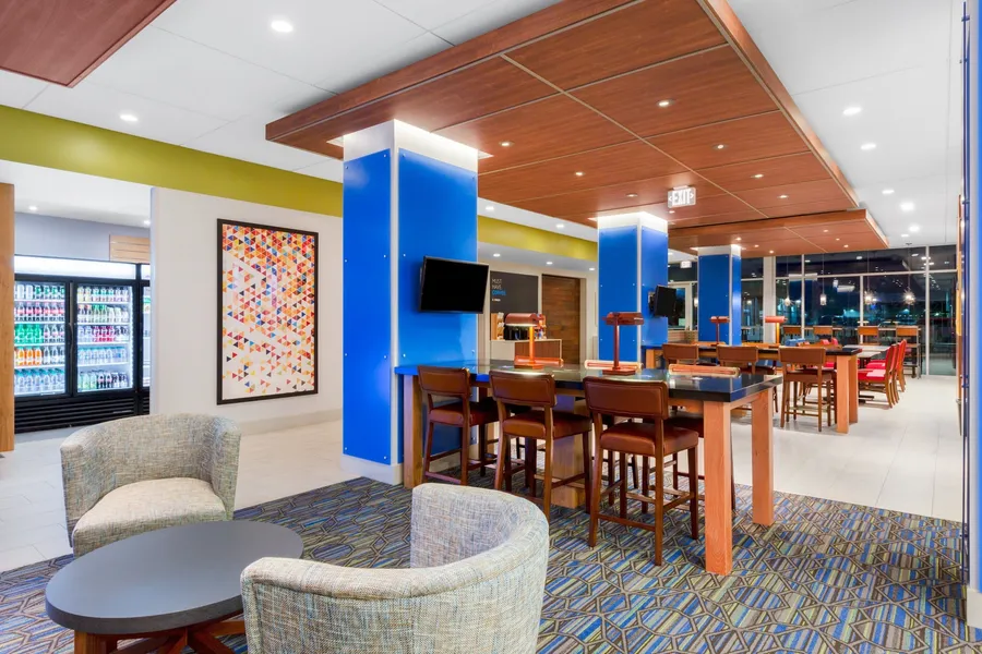 Holiday Inn Express and Suites Union Gap- Yakima Area by IHG hotel detail image 2