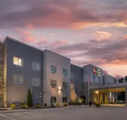 Best Western Plus Parkside Inn & Suites hotel detail image 3