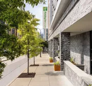 Holiday Inn & Suites Nashville Downtown - Broadway by IHG hotel detail image 5