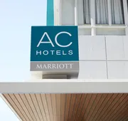 AC Hotel by Marriott Beverly Hills hotel detail image 3