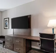 Comfort Suites Grove City - Columbus South hotel detail image 7