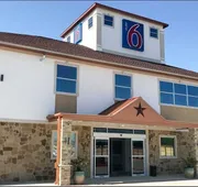 Motel 6 Houston, TX - North hotel detail image 5