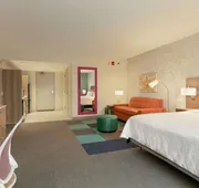 Home2 Suites by Hilton Chantilly Dulles Airport hotel detail image 7