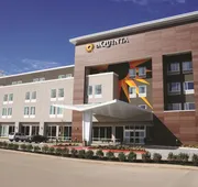La Quinta Inn & Suites by Wyndham Richmond-Sugarland hotel detail image 5