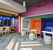Tru by Hilton Sterling Heights Detroit hotel detail image 4