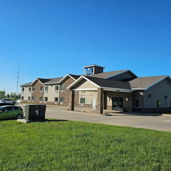 Cobblestone Inn & Suites – Manchester hotel detail image 2