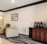 Cobblestone Hotel and Suites Torrington hotel detail image 4