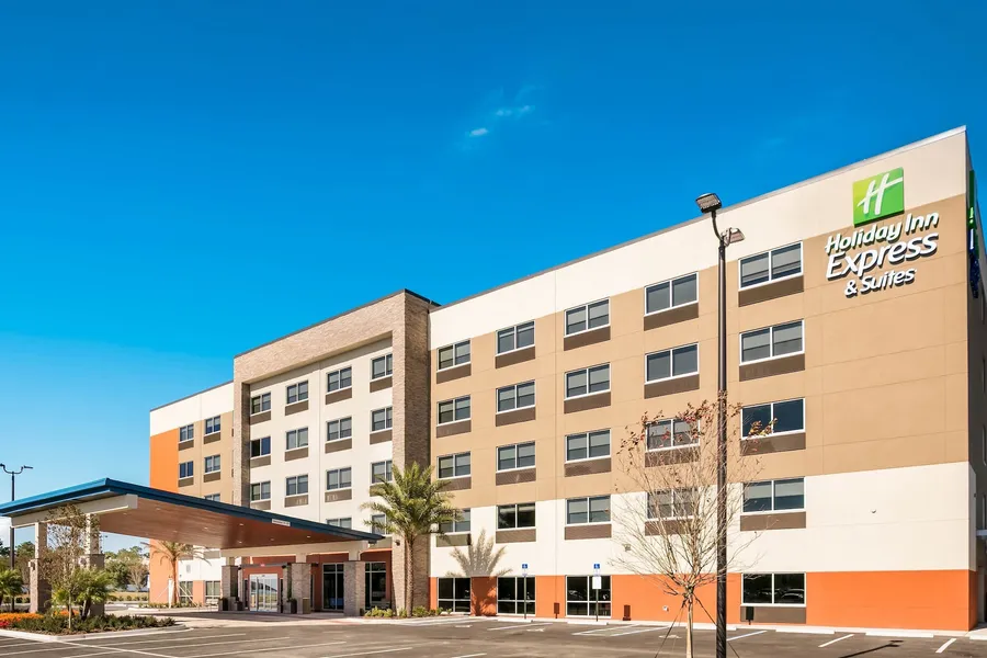 Holiday Inn Express & Suites Jacksonville - Town Center by IHG hotel detail image 6