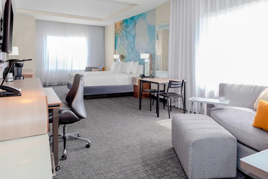 Courtyard by Marriott DeLand Historic Downtown hotel detail image 6