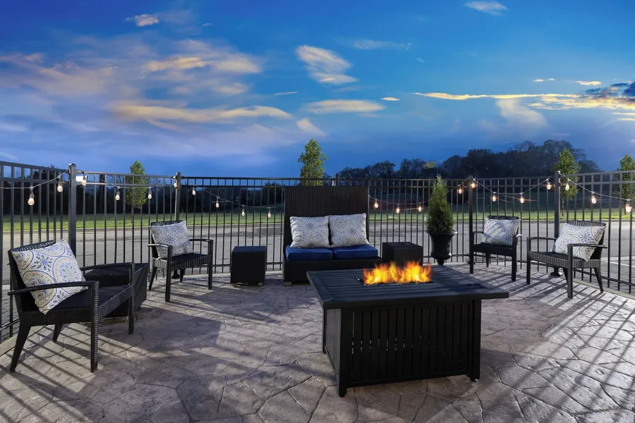 Garner Hotel Clarksville Northeast by IHG hotel detail image 2