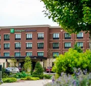 Holiday Inn Express & Suites Franklin - Berry Farms by IHG hotel detail image 3
