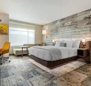 DoubleTree by Hilton Charleston Riverview hotel detail image 5