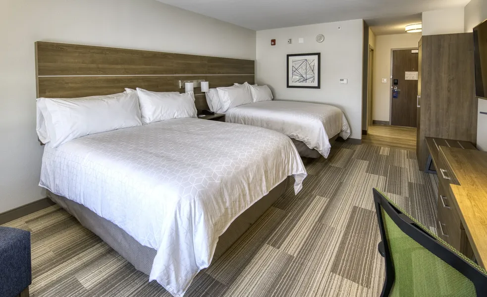 Holiday Inn Express & Suites Omaha Downtown - Old Market by IHG hotel detail image 6