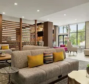Hilton Garden Inn Seattle Airport hotel detail image 3