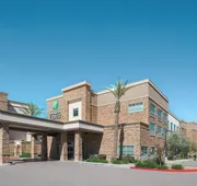 Holiday Inn Express & Suites Phoenix East - Gilbert by IHG hotel detail image 4