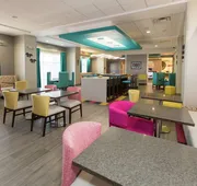 Hampton Inn Mustang hotel detail image 3