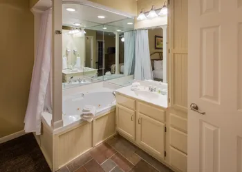Holiday Inn Club Vacations Timber Creek Resort By IHG hotel thumbnail 6
