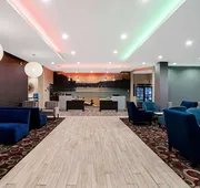 La Quinta Inn & Suites by Wyndham Tuscaloosa University hotel detail image 7