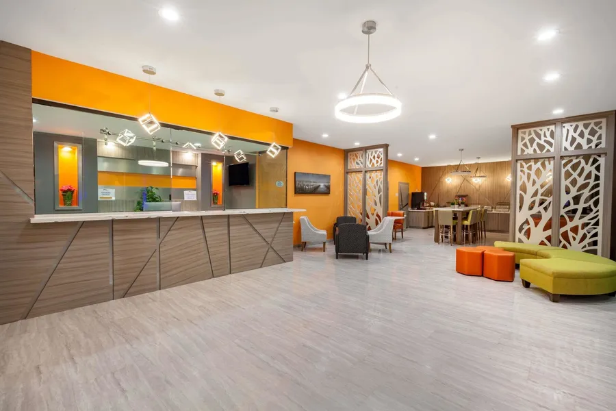 Baymont by Wyndham Houston Hobby Airport hotel detail image 6
