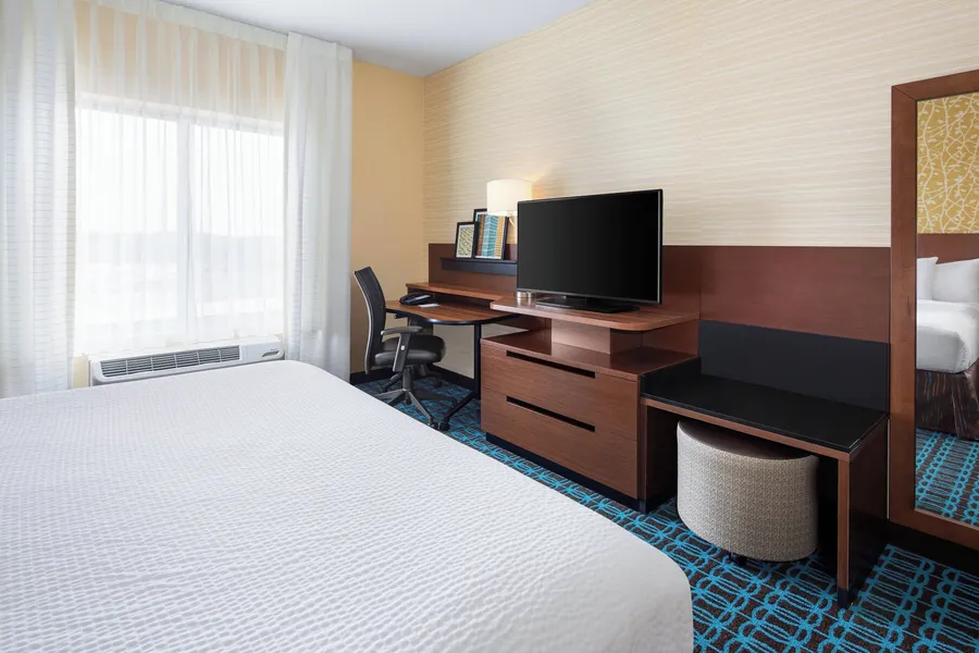 Fairfield Inn & Suites by Marriott Poplar Bluff hotel detail image 6