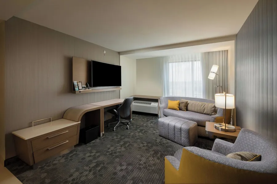 Courtyard by Marriott Russellville hotel detail image 6