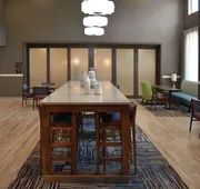 Hampton Inn & Suites Philadelphia/Media hotel detail image 7