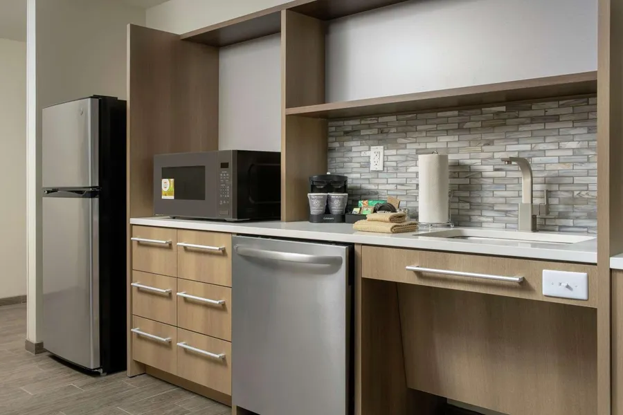 Home2 Suites by Hilton Edison hotel detail image 6