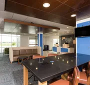 Holiday Inn Express & Suites Auburn by IHG hotel detail image 4