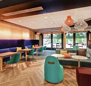 Tru by Hilton Raleigh Durham Airport hotel detail image 4