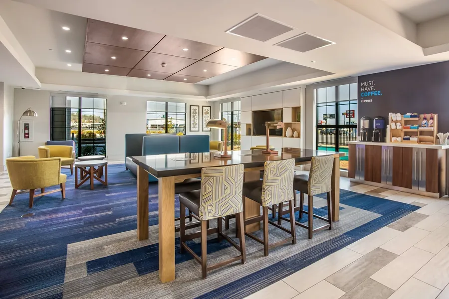 Holiday Inn Express & Suites Tulsa East - Catoosa by IHG hotel detail image 6
