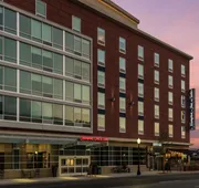 Hampton Inn & Suites Fort Wayne Downtown hotel detail image 3