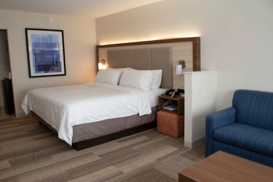 Holiday Inn Express & Suites Marion by IHG hotel detail image 6